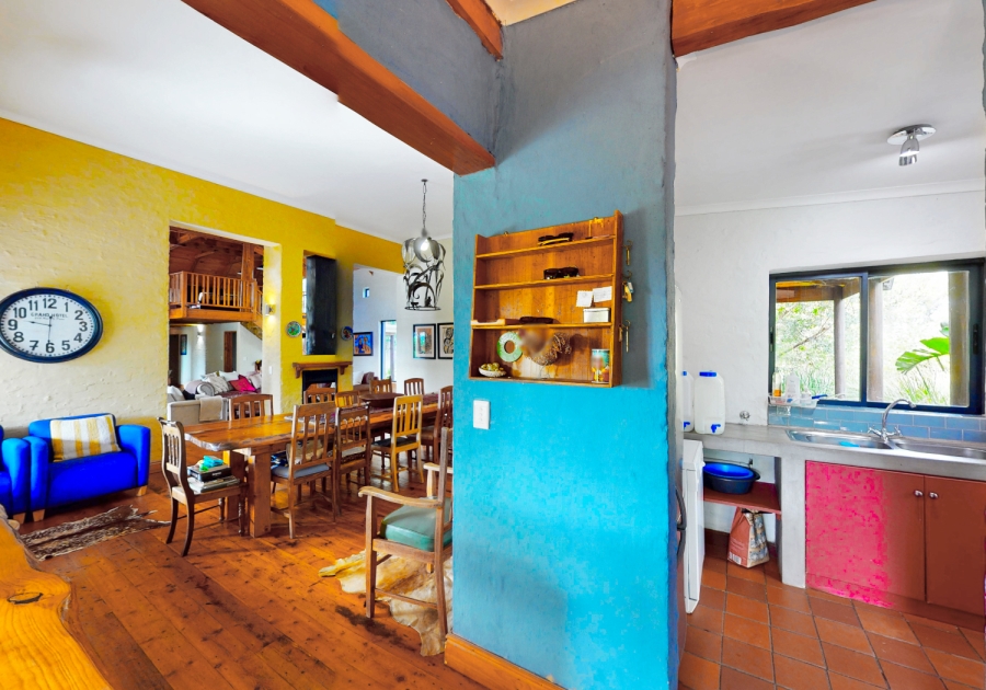 To Let 5 Bedroom Property for Rent in Rheenendal Western Cape